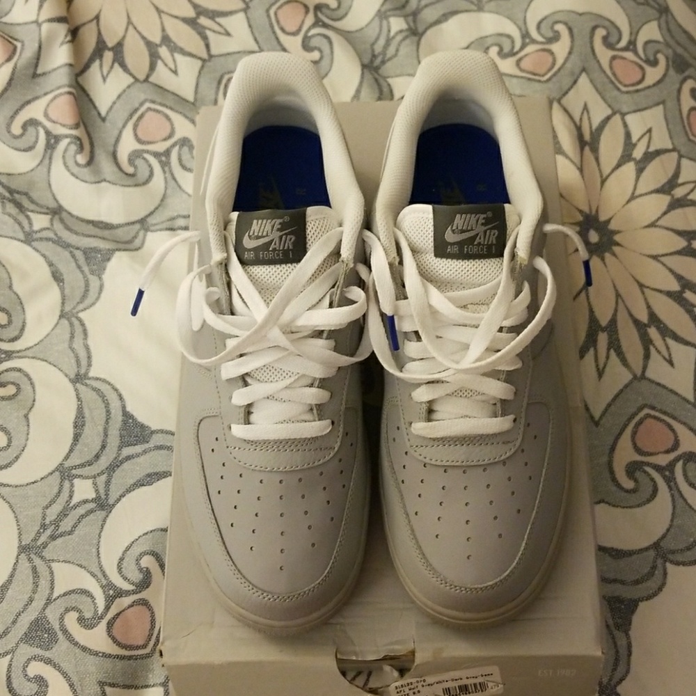 Men's Nike air force ones...